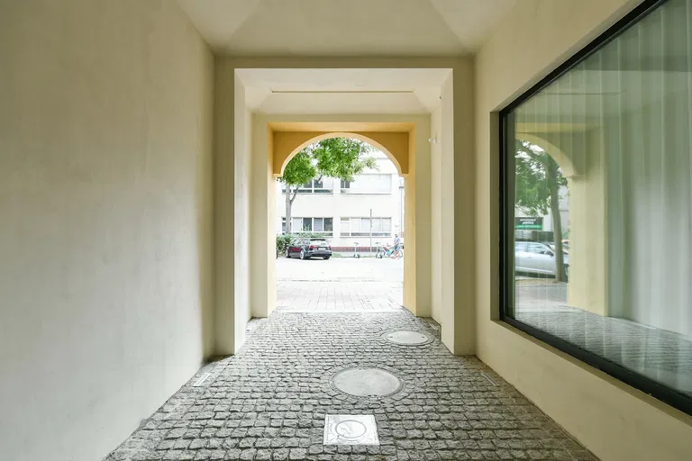 Osadní, Holešovice - Prague 7 | Sale, Apartment, One-bedroom (2+kk), 52 m²