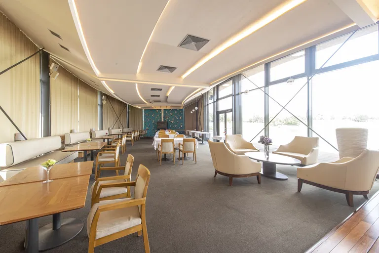 Junácka, Nové Mesto - Bratislava III | Sale, Offices, 762 m²