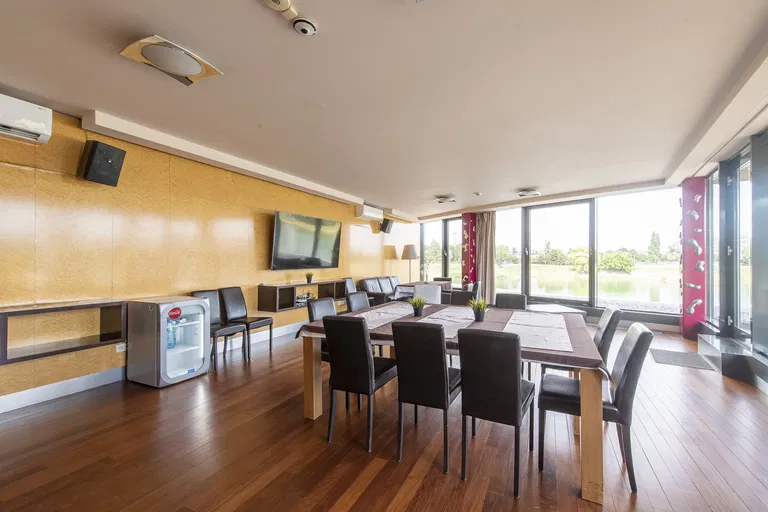 Junácka, Nové Mesto - Bratislava III | Sale, Offices, 762 m²