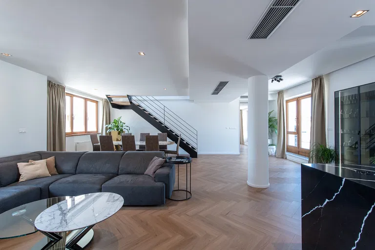 Námestie SNP, Staré Mesto - Bratislava I | Sale, Apartment, Three-bedroom (4+kk), 288 m²