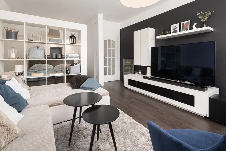 Plachty, Nový Lískovec - Brno-město | Sale, Apartment, One-bedroom (2+kk), 66 m²
