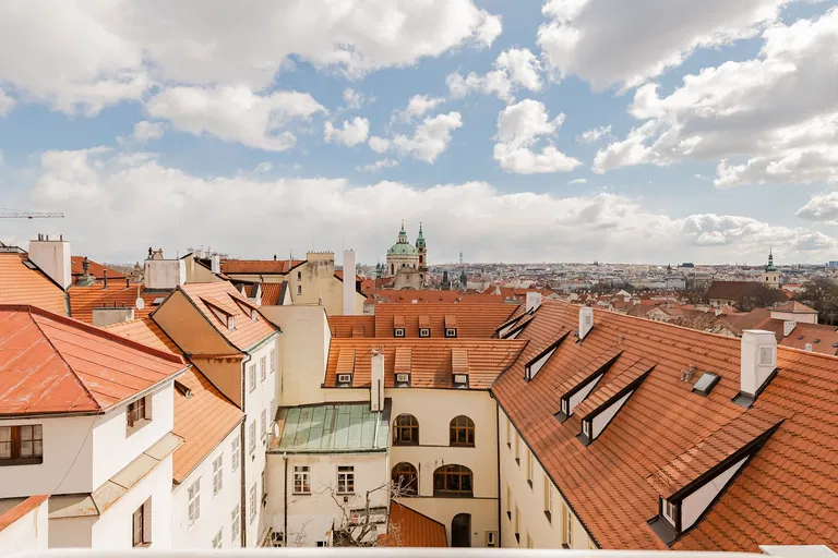 Nerudova, Malá Strana - Praha 1 | Predaj, Bytový dom, 1700 m²
