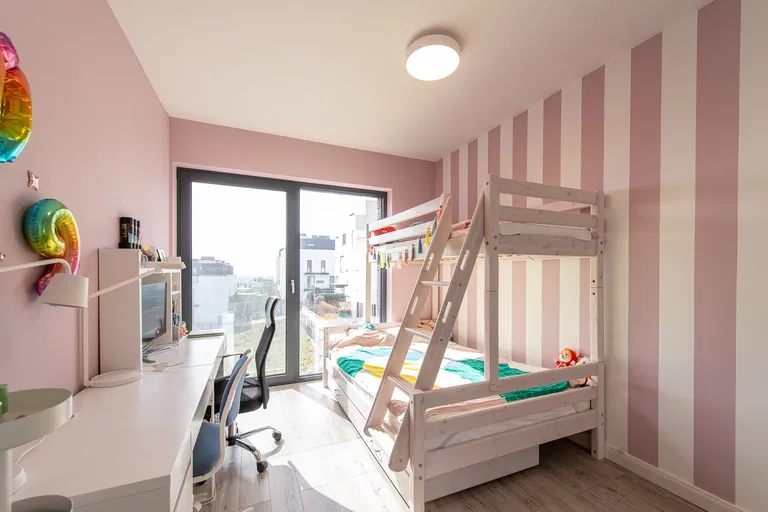 Pod Vachmajstrom, Nové Mesto - Bratislava III | Sale, Apartment, Four-bedroom (5+kk), 251 m²