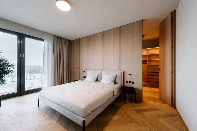 Einsteinova, Petržalka - Bratislava V | Predaj, Byt, 4-izbový, 211 m²