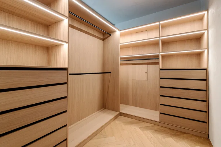 Einsteinova, Petržalka - Bratislava V | Predaj, Byt, 4-izbový, 211 m²