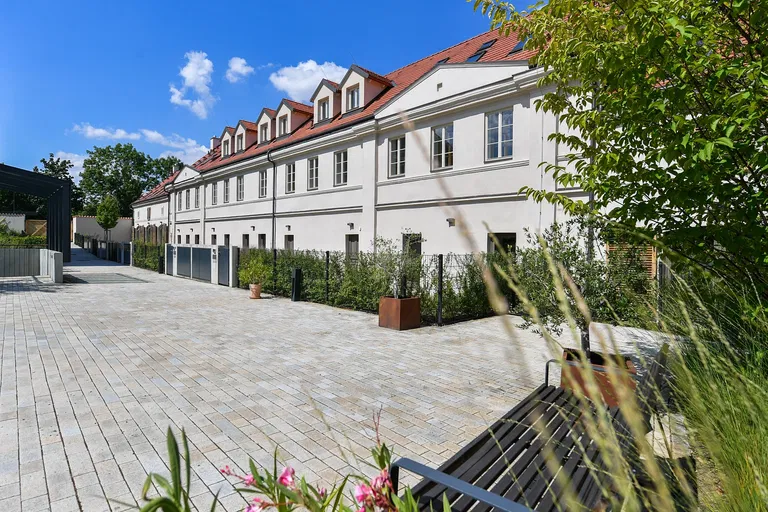 Ke Dvoru, Vokovice - Praha 6 | Predaj, Byt, 2-izbový, 126 m²