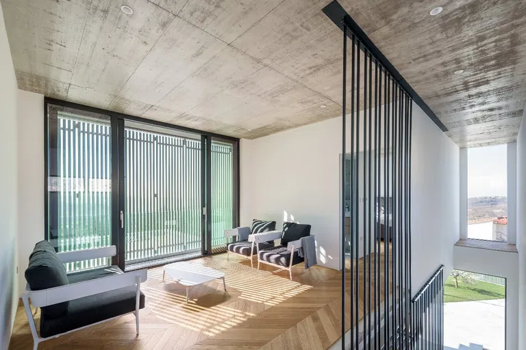 Croatia, Istrie - Buje | Sale, House, Four-bedroom (5+kk), 313 m²
