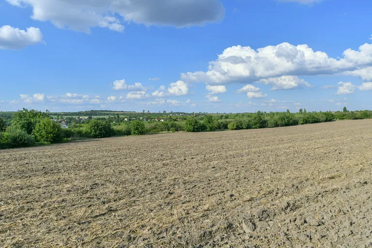  - Praha-západ | Predaj, Pozemok, 17 707 m²