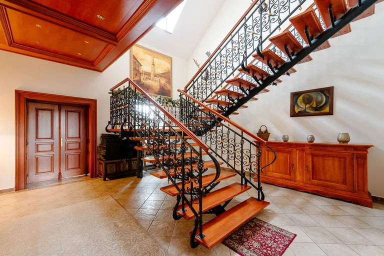Trnava - Jaslovské Bohunice | Sale, Historic property, 1 609 m²