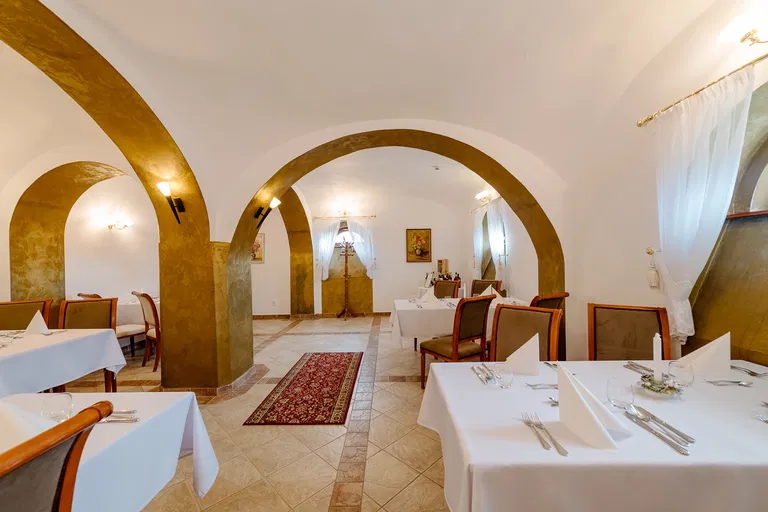 Trnava - Jaslovské Bohunice | Sale, Historic property, 1 609 m²