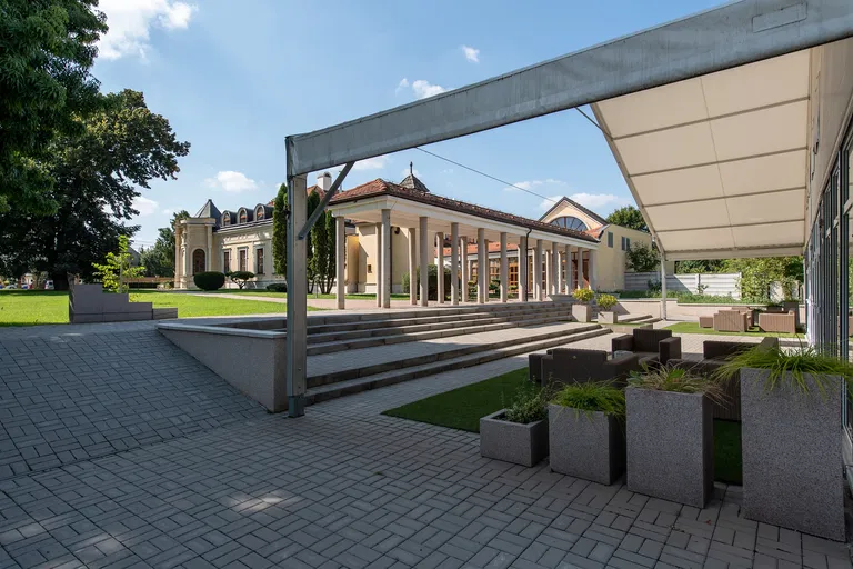 Trnava - Jaslovské Bohunice | Sale, Historic property, 1 609 m²