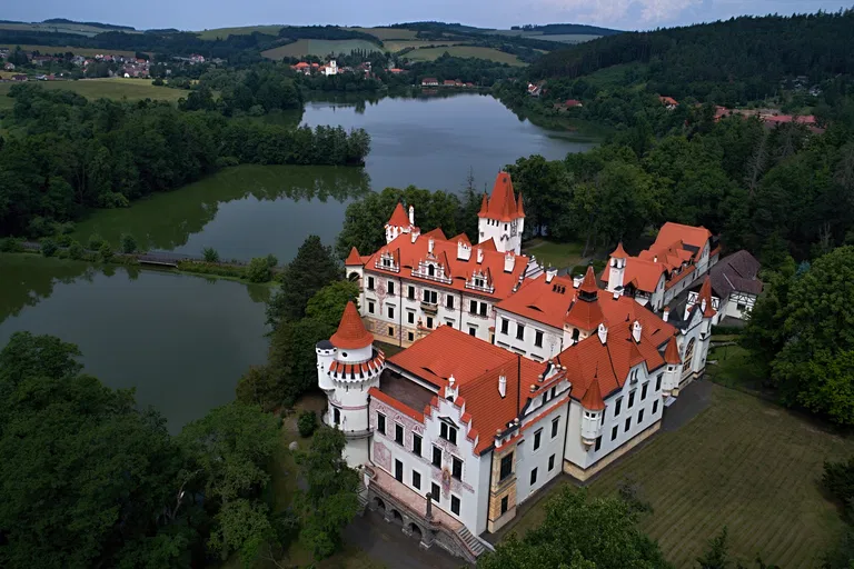 Žinkovy - Klatovy | Sale, Historic property, 12 000 m²