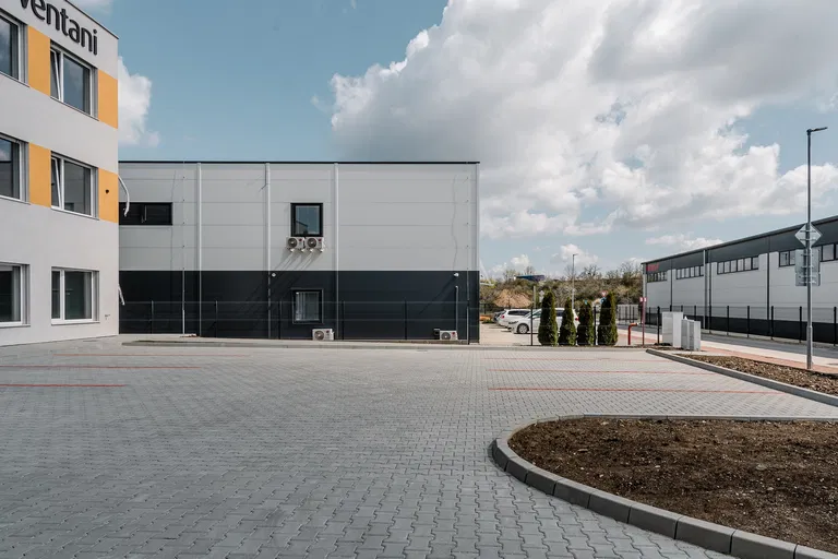 Zavarská, Trnava - Trnava | Sale, Office building