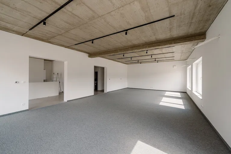 Zavarská, Trnava - Trnava | Sale, Office building