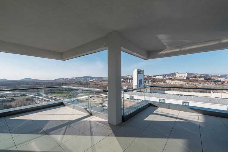 Einsteinova, Petržalka - Bratislava V | Sale, Apartment, Three-bedroom (4+kk), 197 m²
