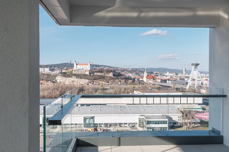 Einsteinova, Petržalka - Bratislava V | Sale, Apartment, Three-bedroom (4+kk), 197 m²