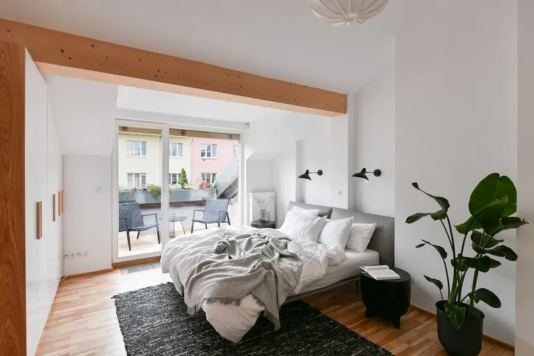 U Havlíčkových sadů, Vinohrady - Prague 2 | Sale, Apartment, Four-bedroom (5+1), 213 m²