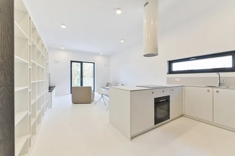 K Železnej studienke, Staré Mesto - Bratislava I | Prenájom, Byt, 3-izbový, 101 m²