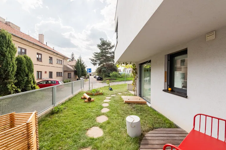 Na Čihadlech, Dobříš - Příbram | Sale, Apartment, One-bedroom (2+kk), 84 m²