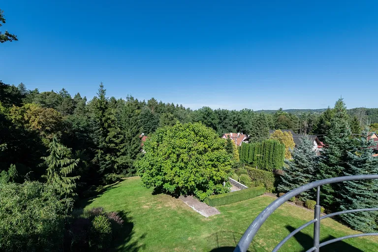 V Břízkách, Senohraby - Praha-východ | Predaj, Rodinný dom, 7-izbový, 321 m²