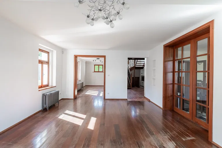 V Břízkách, Senohraby - Praha-východ | Predaj, Rodinný dom, 7-izbový, 321 m²