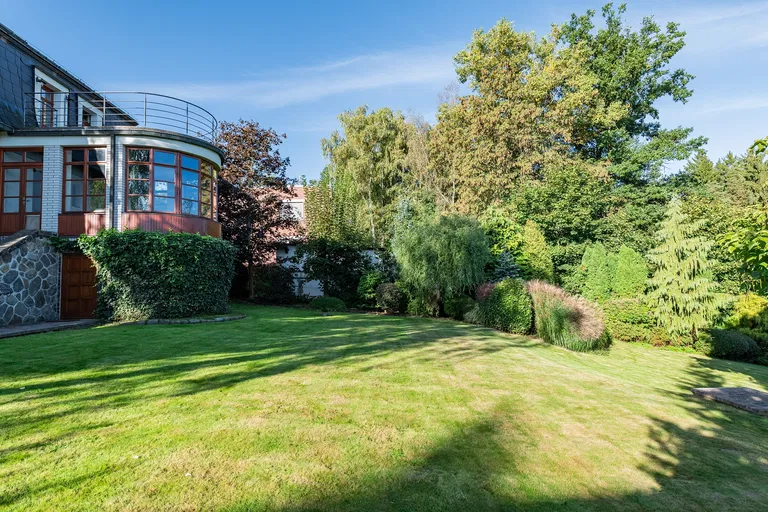 V Břízkách, Senohraby - Praha-východ | Predaj, Rodinný dom, 7-izbový, 321 m²