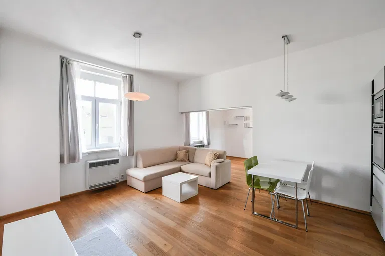 Tusarova, Holešovice - Prague 7 | Sale, Apartment, One-bedroom (2+kk), 46 m²