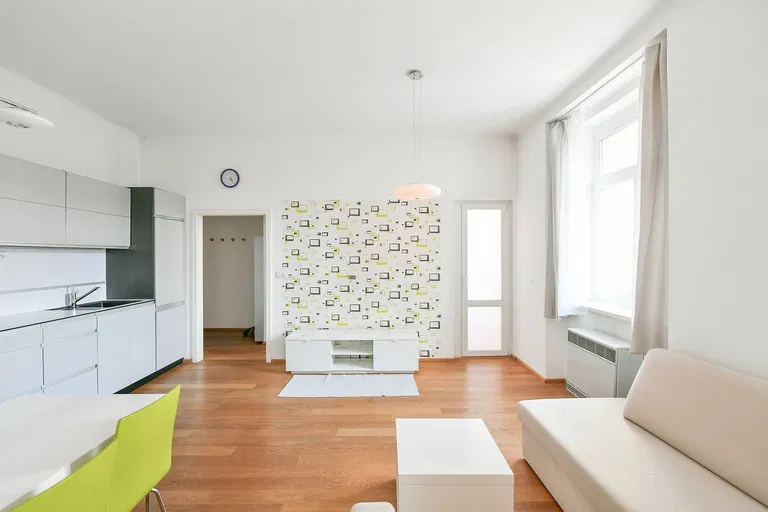 Tusarova, Holešovice - Prague 7 | Sale, Apartment, One-bedroom (2+kk), 46 m²