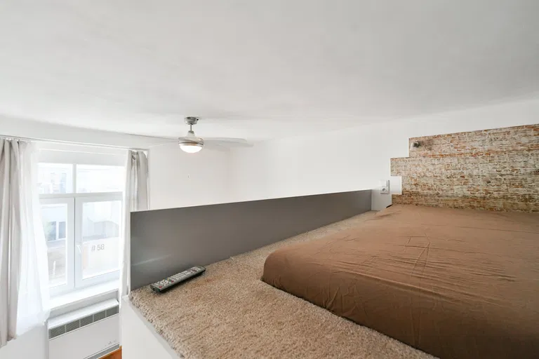 Tusarova, Holešovice - Prague 7 | Sale, Apartment, One-bedroom (2+kk), 46 m²