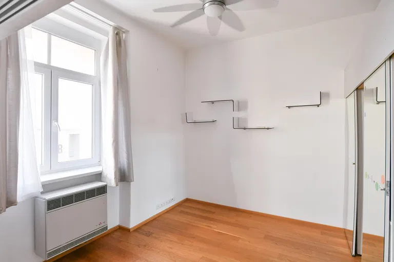 Tusarova, Holešovice - Prague 7 | Sale, Apartment, One-bedroom (2+kk), 46 m²