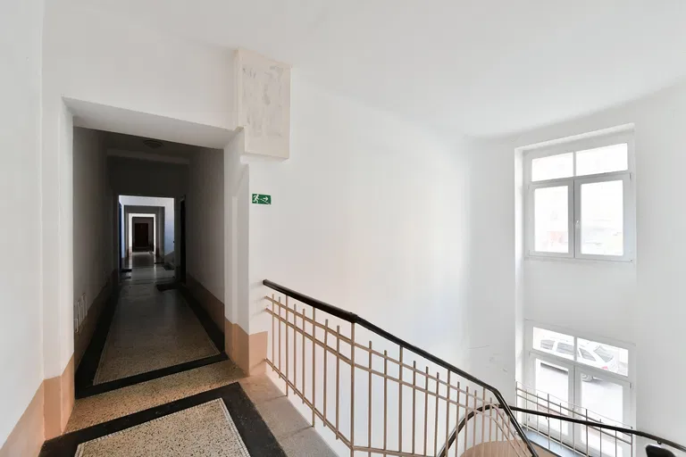Tusarova, Holešovice - Prague 7 | Sale, Apartment, One-bedroom (2+kk), 46 m²