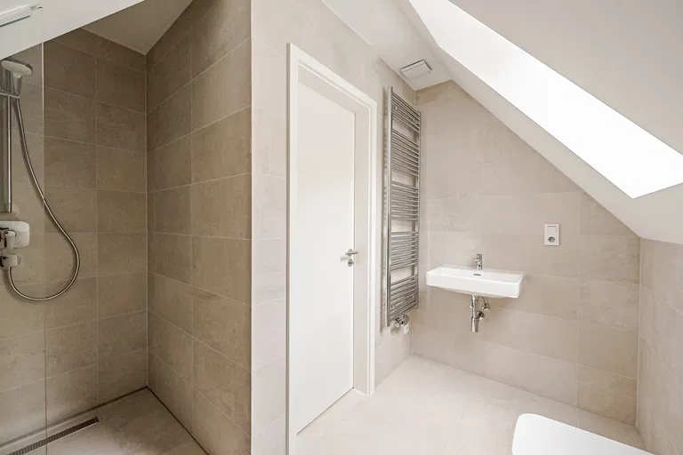 Pod Závěrkou, Smíchov - Praha 5 | Predaj, Byt, 4-izbový, 151 m²