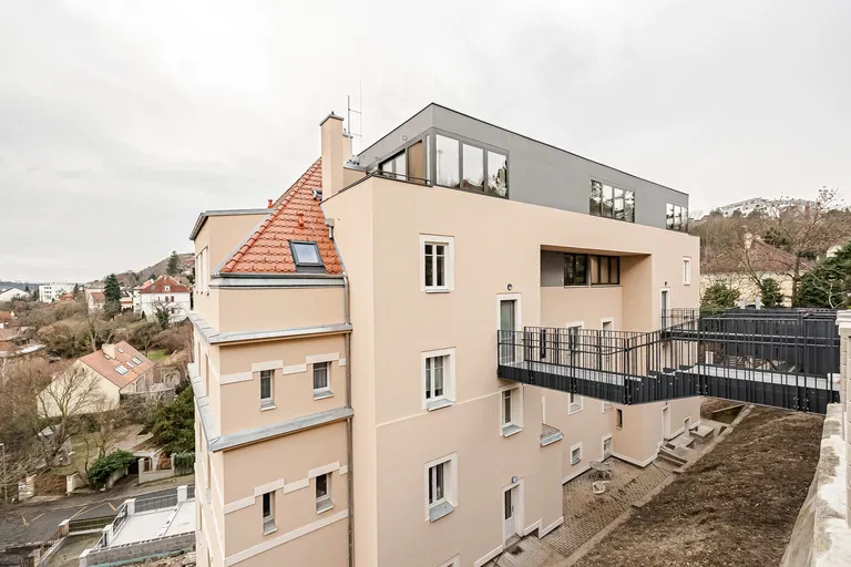 Pod Závěrkou, Smíchov - Praha 5 | Predaj, Byt, 4-izbový, 151 m²