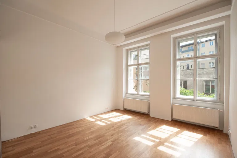 Záhřebská, Vinohrady - Prague 2 | Sale, Apartment, Two-bedroom (3+1), 114 m²