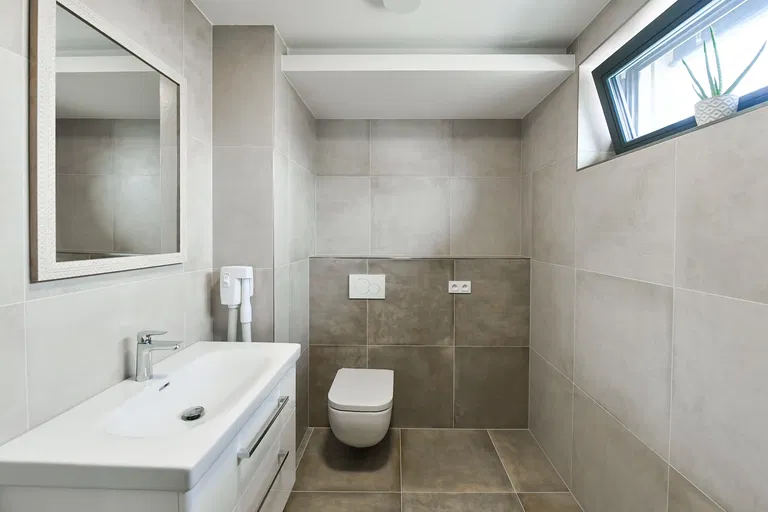 Patočkova, Horoměřice - Praha-západ | Sale, House, Five-bedroom (6+kk), 180 m²