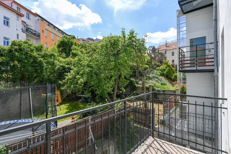 Závěrka, Břevnov - Prague 6 | Sale, Apartment, Two-bedroom (3+1), 93 m²