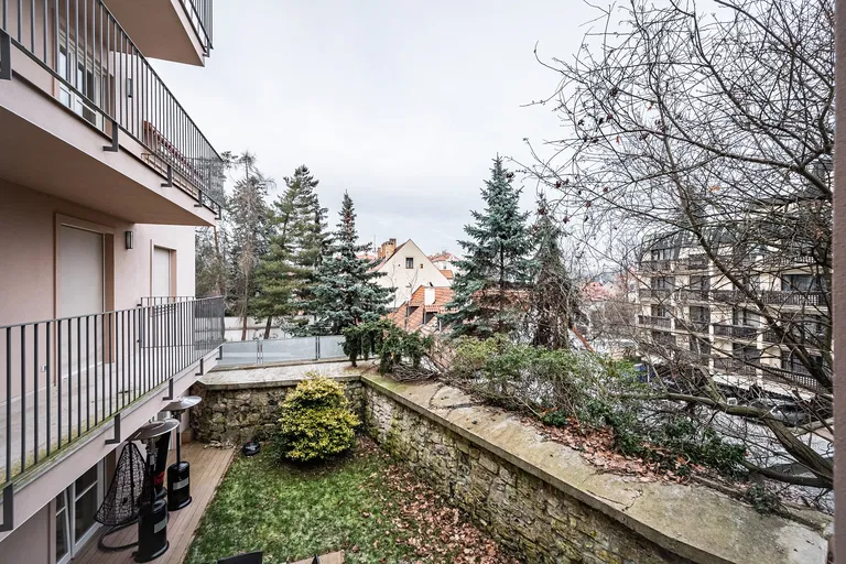 V Sadech, Bubeneč - Praha 6 | Predaj, Byt, 2-izbový, 75 m²