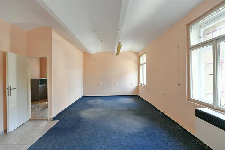 Mickiewiczova, Hradčany - Prague 6 | Sale, Apartment, One-bedroom (2+1), 66 m²