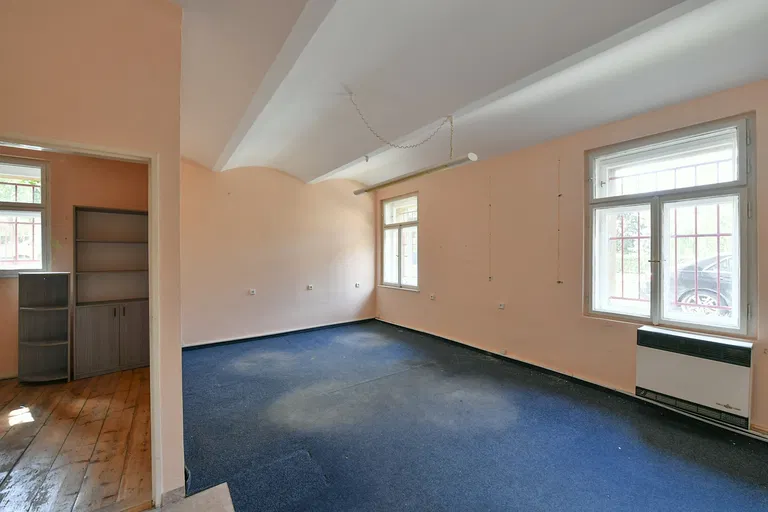 Mickiewiczova, Hradčany - Prague 6 | Sale, Apartment, One-bedroom (2+1), 66 m²