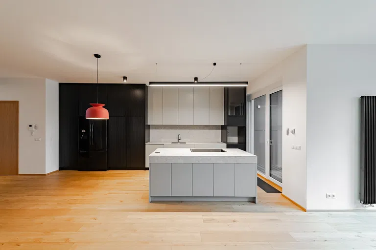 Černošická, Lipence - Prague 5 | Sale, House, Seven-bedroom (8+kk), 249 m²