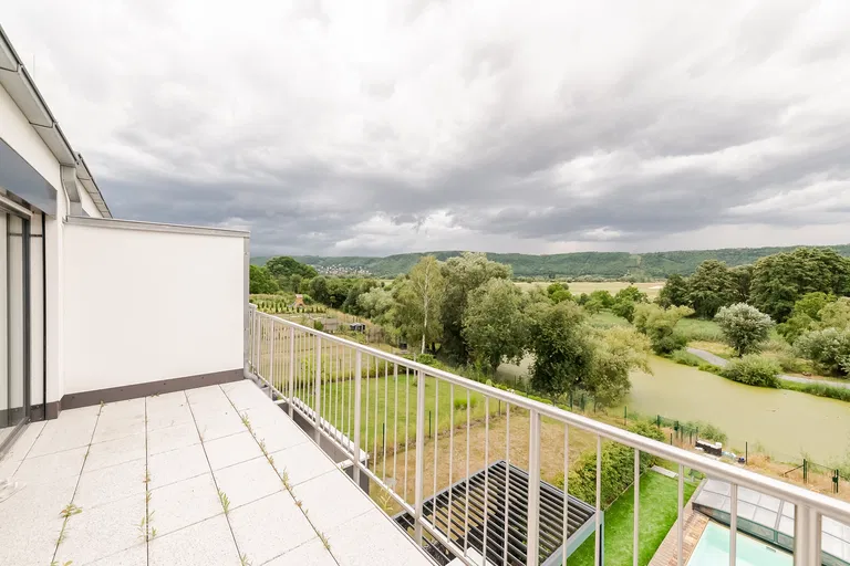 Černošická, Lipence - Prague 5 | Sale, House, Seven-bedroom (8+kk), 249 m²