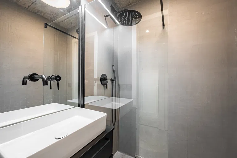 Hlavní, Záběhlice - Praha 4 | Predaj, Byt, 2-izbový, 80 m²