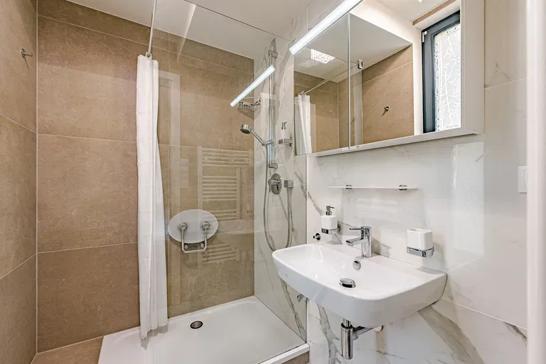 Pod Ateliéry, Hlubočepy - Praha 5 | Predaj, Byt, 2-izbový, 64 m²