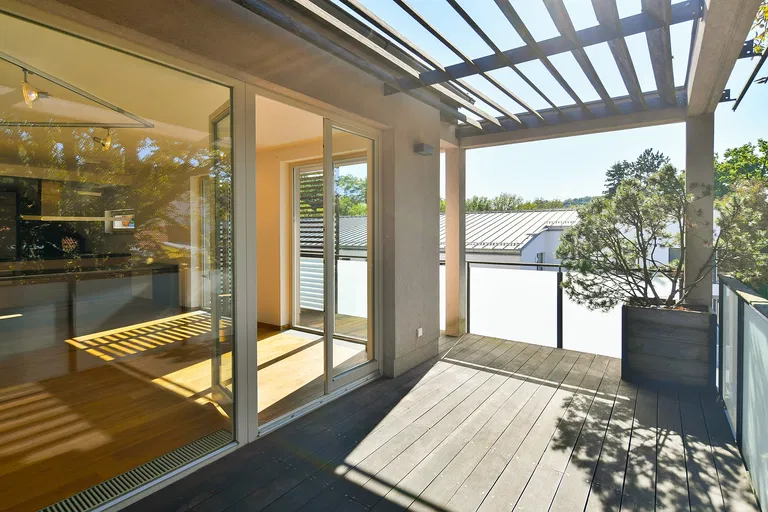 Mezilehlá, Hrdlořezy - Praha 9 | Predaj, Byt, 4-izbový, 133 m²