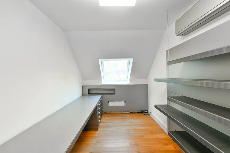 Mezilehlá, Hrdlořezy - Praha 9 | Predaj, Byt, 4-izbový, 133 m²