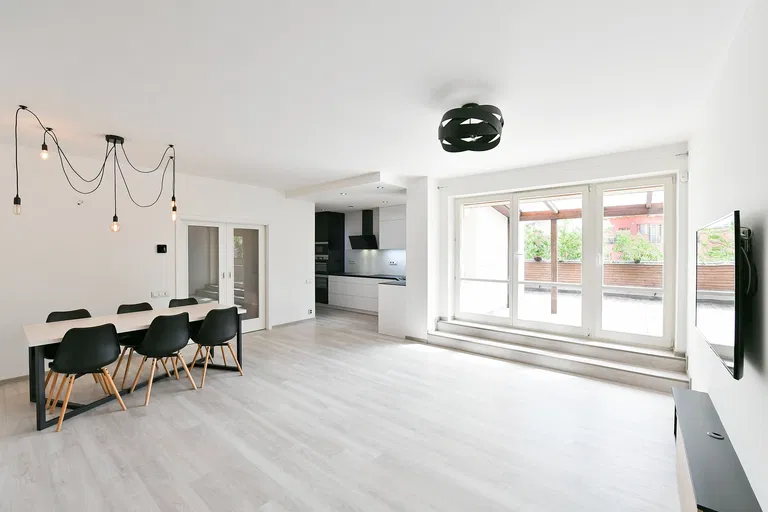 Klausova, Stodůlky - Praha 5 | Predaj, Byt, 4-izbový, 170 m²