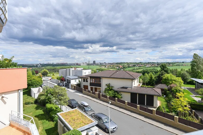 Klausova, Stodůlky - Praha 5 | Predaj, Byt, 4-izbový, 170 m²