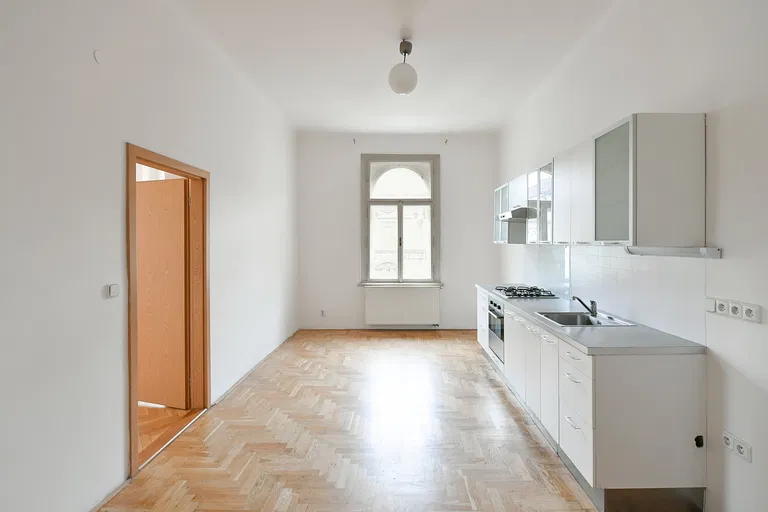 Řipská, Vinohrady - Praha 3 | Predaj, Byt, 2-izbový, 74 m²