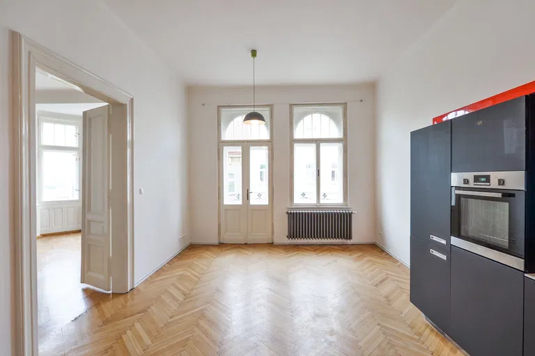 Vozová, Vinohrady - Prague 2 | Sale, Apartment, Two-bedroom (3+kk), 80 m²