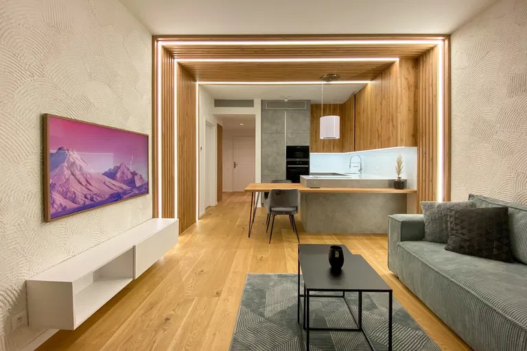 Továrenská, Old Town - Bratislava I | Rent, Apartment, One-bedroom (2+kk), 55 m²